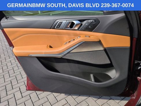Certified 2024 BMW X7 xDrive40i AWD/4WD image 30