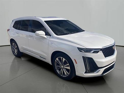 Certified 2024 Cadillac XT6 Premium Luxury w/ Technology Package AWD/4WD image 7