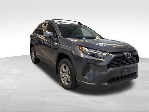 Used 2025 Toyota RAV4 XLE w/ Convenience Package AWD/4WD image 7