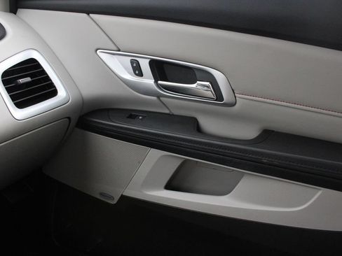 Used 2016 GMC Terrain SLT w/ Driver Alert Package I FWD image 17