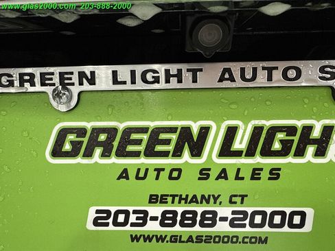 Used 2020 Buick Encore Essence image 29