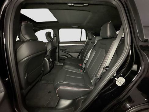 New 2025 Jeep Wagoneer S Launch Edition image 15