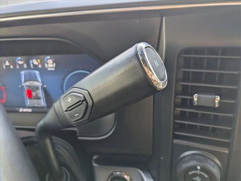 Used 2025 Ford F350 Platinum AWD/4WD image 12