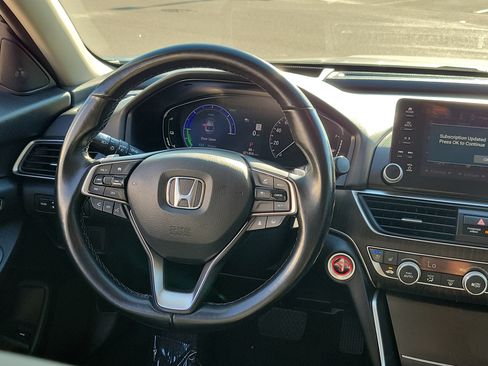 Used 2022 Honda Accord Touring image 21