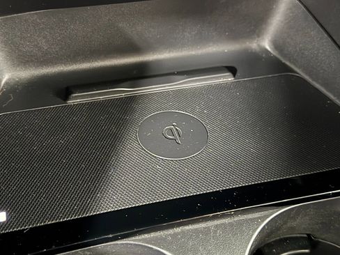 Used 2024 MAZDA MAZDA3 s image 26