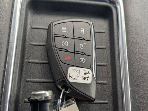 Used 2021 GMC Yukon Denali w/ Denali Premium Package image 40