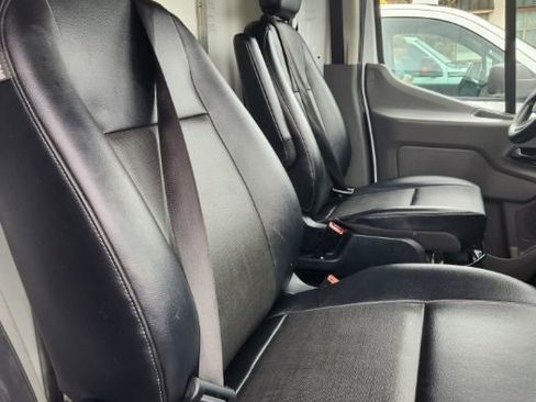 Used 2022 Ford Transit 350 DRW RWD image 23