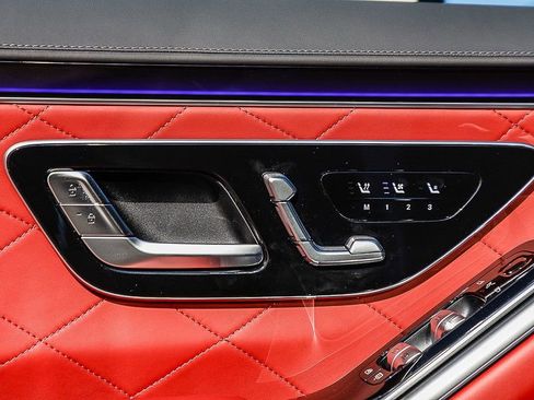 New 2026 Mercedes-Benz S 580 4MATIC Sedan image 22