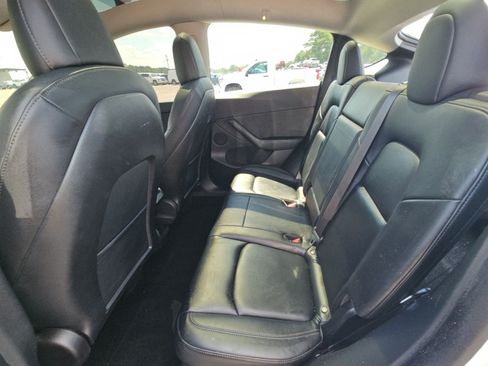 Used 2021 Tesla Model Y Long Range AWD/4WD image 6