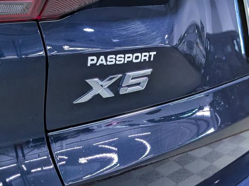 Certified 2023 BMW X5 xDrive40i w/ M Sport Package image 11