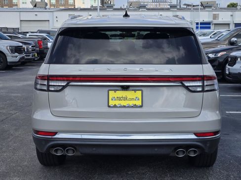 Used 2023 Lincoln Aviator 2WD image 7
