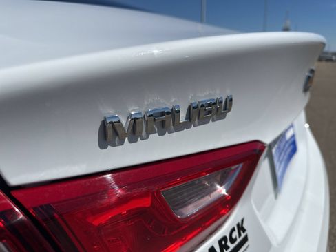 Used 2024 Chevrolet Malibu LT FWD image 5