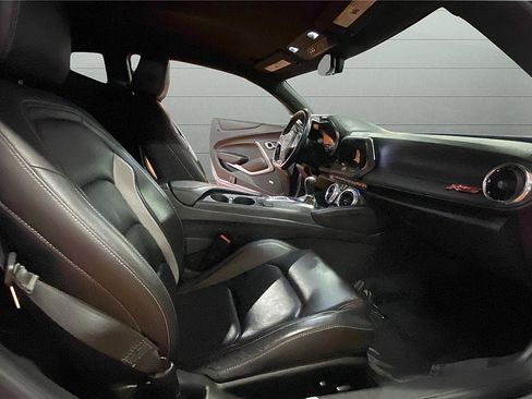 Used 2023 Chevrolet Camaro LT w/ RS Package image 16