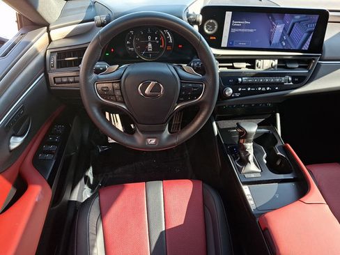 Used 2024 Lexus ES 350 F Sport w/ Technology Package FWD image 12