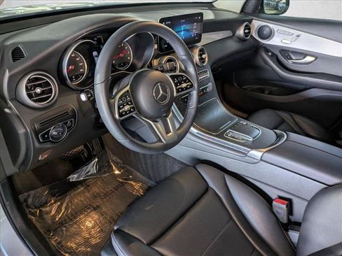 Used 2021 Mercedes-Benz GLC 300 image 10