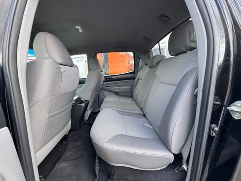 Used 2014 Toyota Tacoma 4x4 Double Cab w/ TRD Sport Package image 13