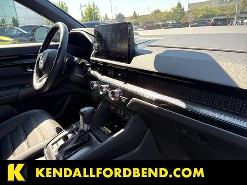 Used 2025 Honda CR-V Sport Touring image 27