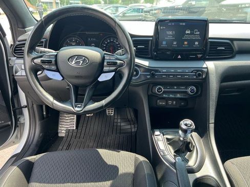 Used 2020 Hyundai Veloster N FWD image 12