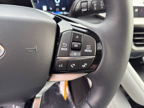 New 2026 Ford Explorer Platinum w/ LUX Leather Package image 18