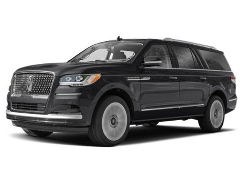 Used 2022 Lincoln Navigator Reserve image 1