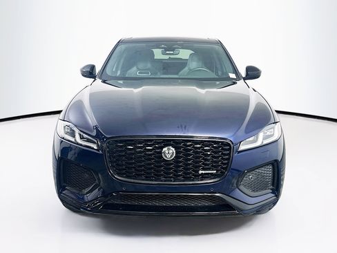 Used 2025 Jaguar F-PACE R-Dynamic S image 2