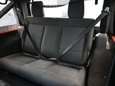 Used 2011 Jeep Wrangler Sport w/ Connectivity Group AWD/4WD image 16