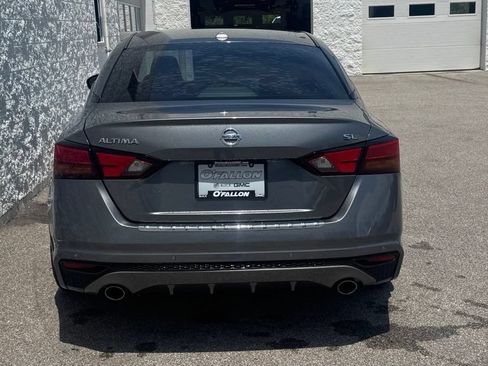 Used 2022 Nissan Altima 2.5 SL FWD image 4