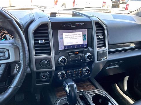 Used 2019 Ford F150 Lariat w/ Equipment Group 502A Luxury image 7