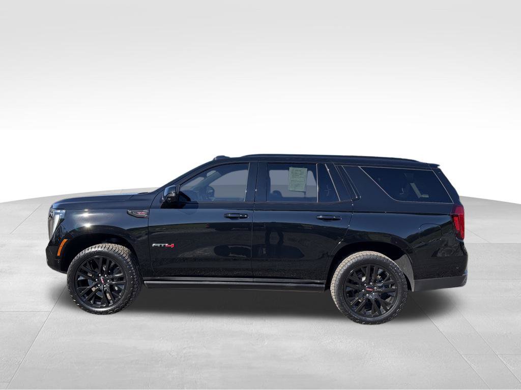Used 2025 GMC Yukon AT4 Ultimate w/ LPO, Floor Liner Package AWD/4WD image 16