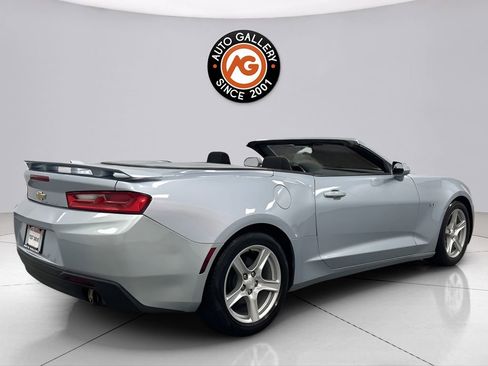 Used 2018 Chevrolet Camaro LT image 15