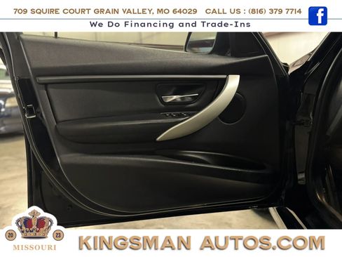 Used 2014 BMW 320i xDrive Sedan AWD/4WD image 9