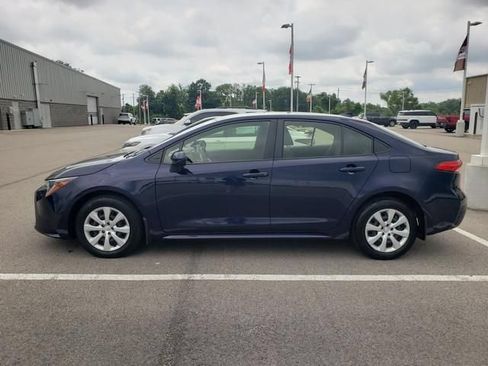 Used 2024 Toyota Corolla LE FWD image 8