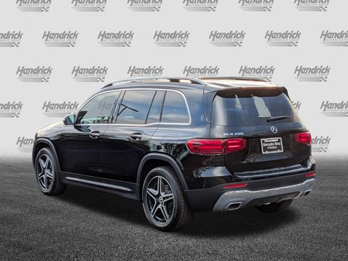 Used 2026 Mercedes-Benz GLB 250 image 8