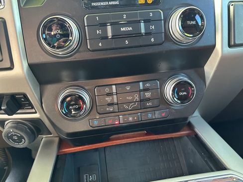 Used 2020 Ford F350 King Ranch w/ King Ranch Ultimate Package image 19