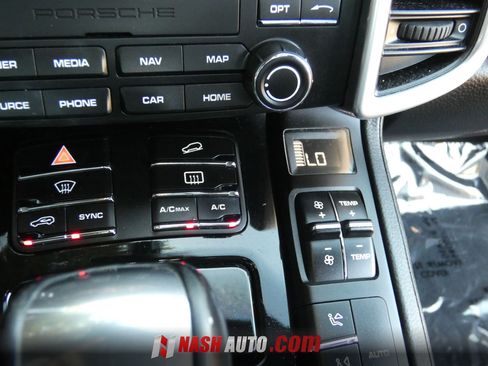 Used 2018 Porsche Cayenne AWD/4WD image 55