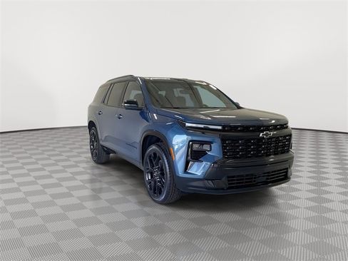 New 2026 Chevrolet Traverse RS image 2