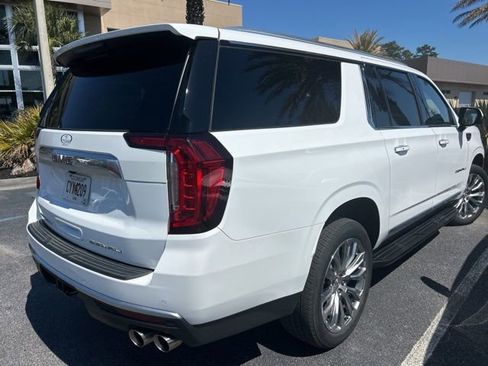 Used 2024 GMC Yukon XL Denali image 5