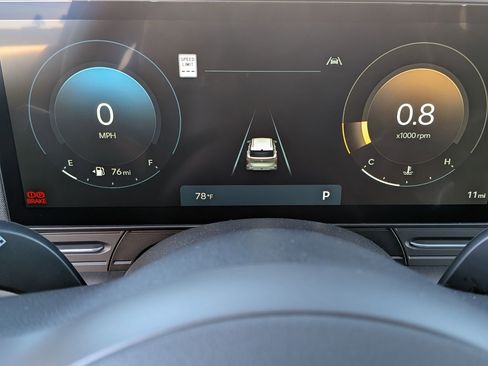 New 2026 Hyundai Kona SEL Premium FWD image 9