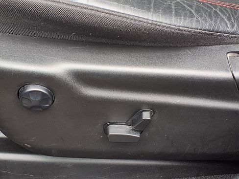 Certified 2024 Dodge Durango GT image 32