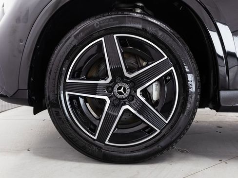 Certified 2024 Mercedes-Benz GLC 300 4MATIC image 37