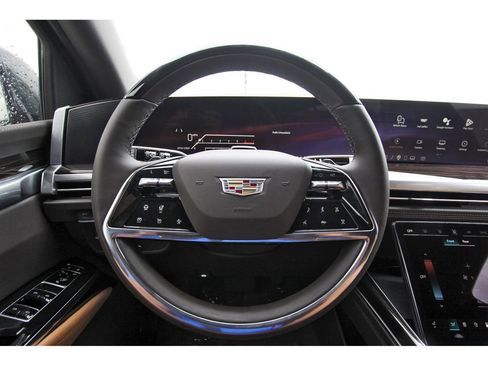 New 2026 Cadillac Escalade ESV Luxury image 14