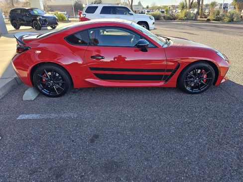 Used 2024 Toyota GR86 TRUENO Edition image 6