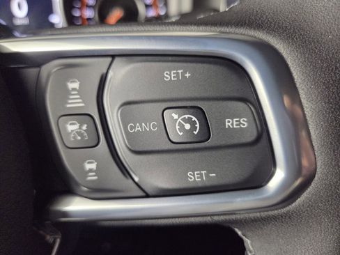 New 2026 Jeep Wrangler Unlimited Sahara AWD/4WD image 13