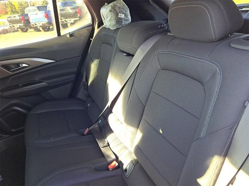 New 2026 Chevrolet Equinox EV LT w/ Comfort Package image 18