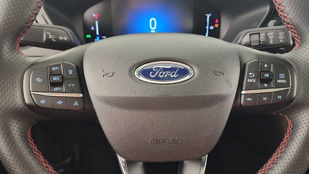 Used 2023 Ford Escape ST-Line w/ Tech Pack #1 AWD/4WD image 13