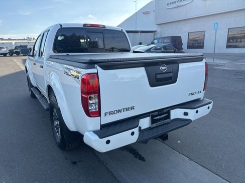 Used 2019 Nissan Frontier PRO-4X image 3
