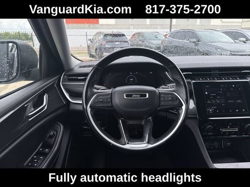 Used 2022 Jeep Grand Cherokee L Laredo w/ Luxury Tech Group I RWD image 13