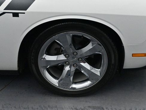 Used 2012 Dodge Challenger R/T Plus image 30