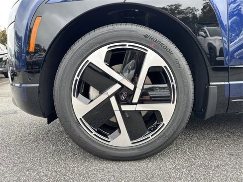 New 2026 Hyundai Ioniq 9 Limited image 11