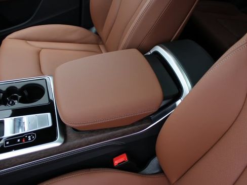 New 2026 Audi Q8 Premium Plus AWD/4WD image 22